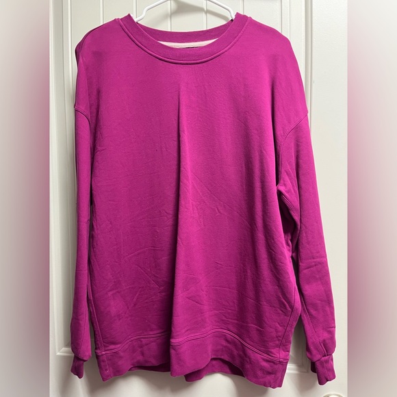 Tops - Oversized crewneck